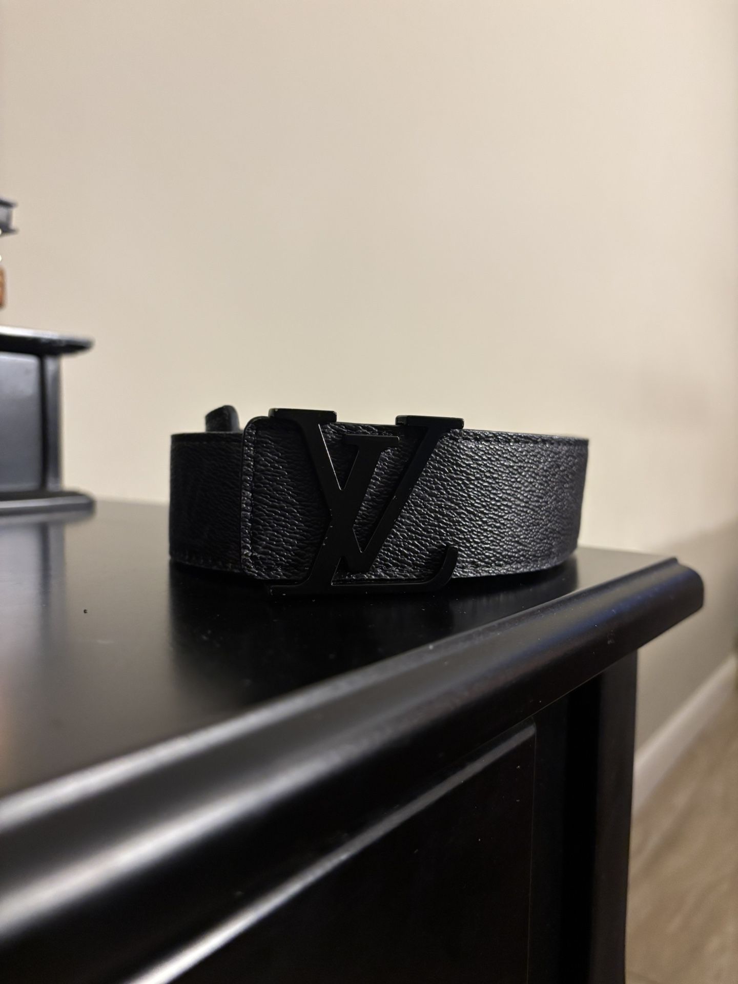 Men’s Louis Vuitton belt 