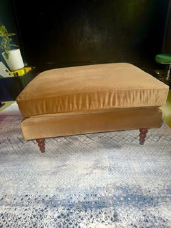 Interior Define Maxwell Ottoman / Velvet / Fawn/ Excellent Condition