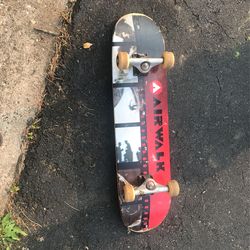 Airwalk Skateboard Black And Red 