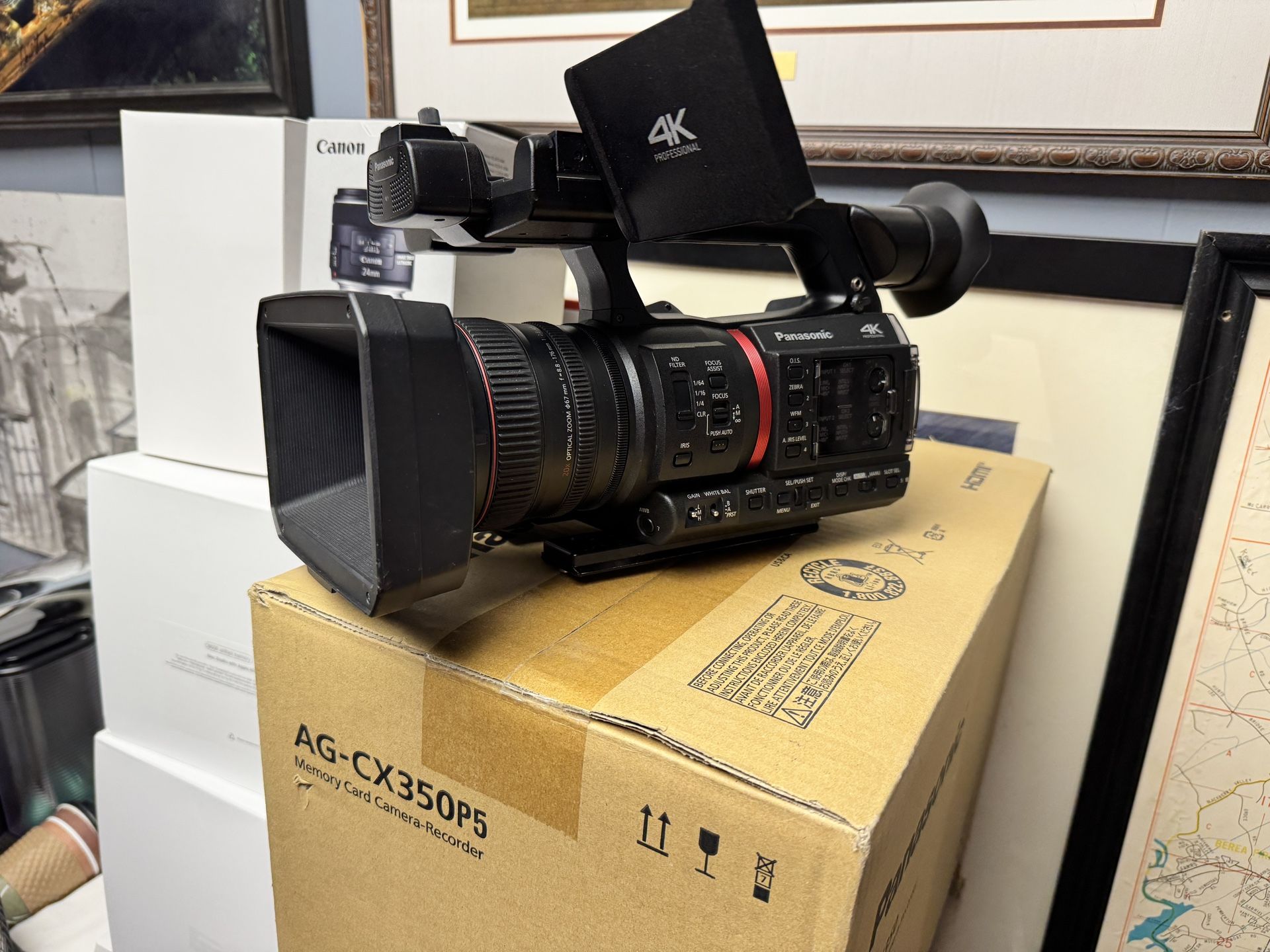 Panasonic AG-CX350 w/ Pana batteries And Pro SD Cards 
