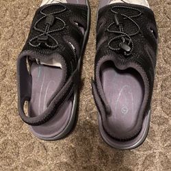 Orthofeet Maui Women's Black Medium Sandals