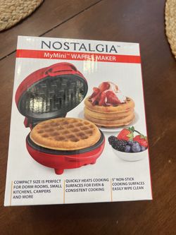 Nostalgia MyMini Red Waffle Maker