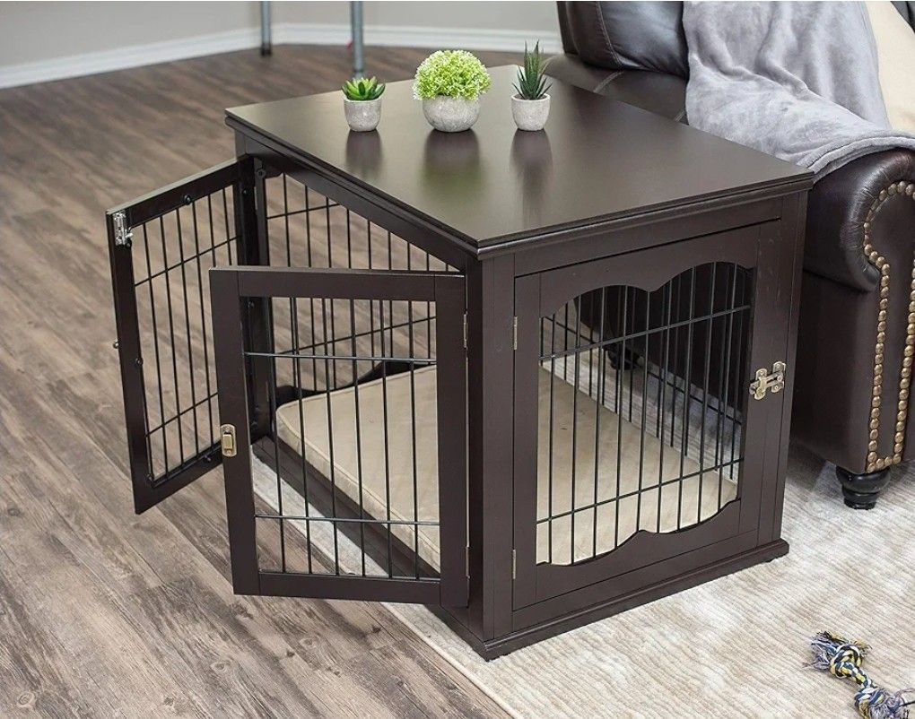 Dog Crate/ Kennel/ House