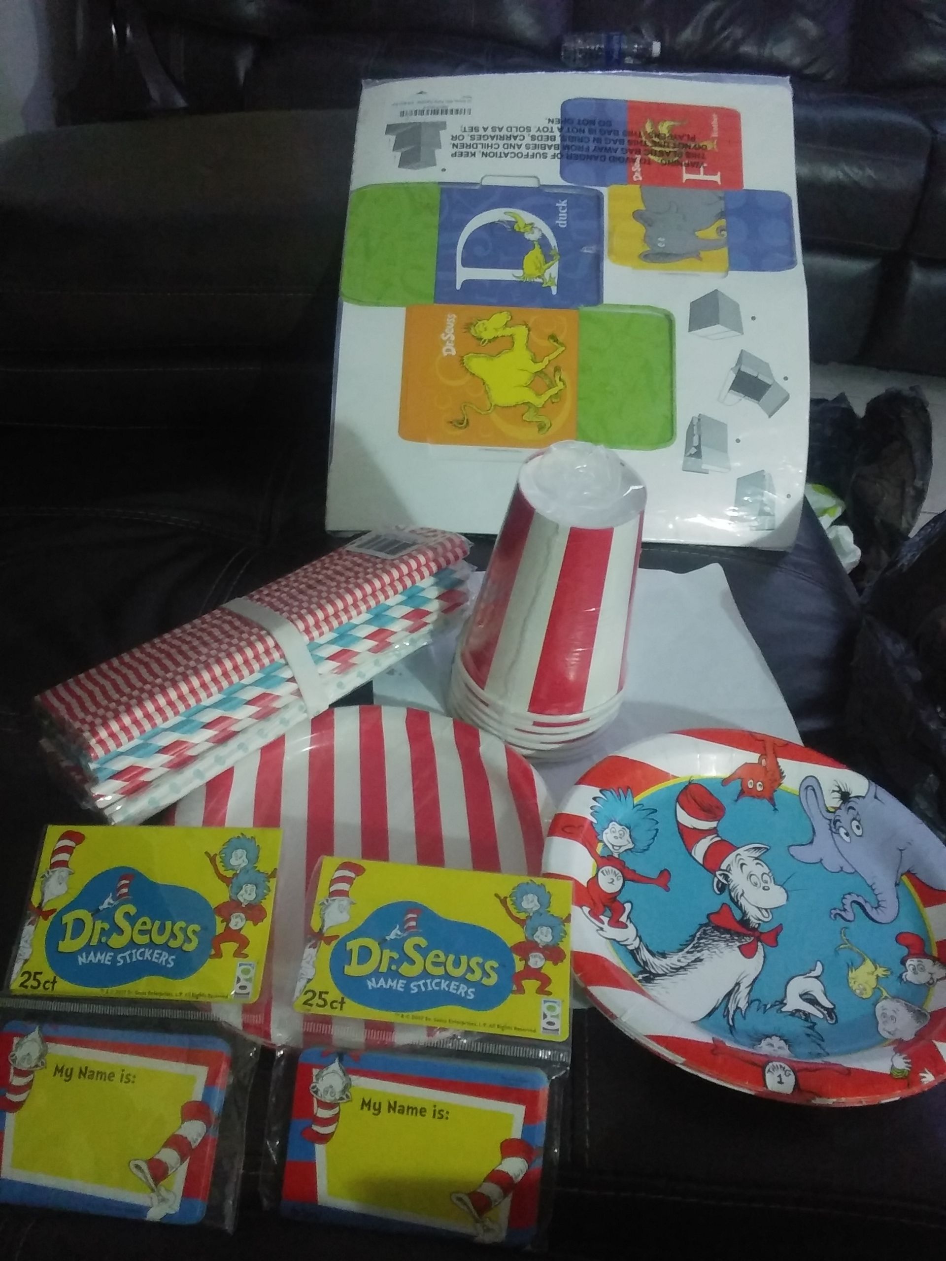 Dr. Seuss party supplies