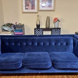 Blue Couch Great Condition 