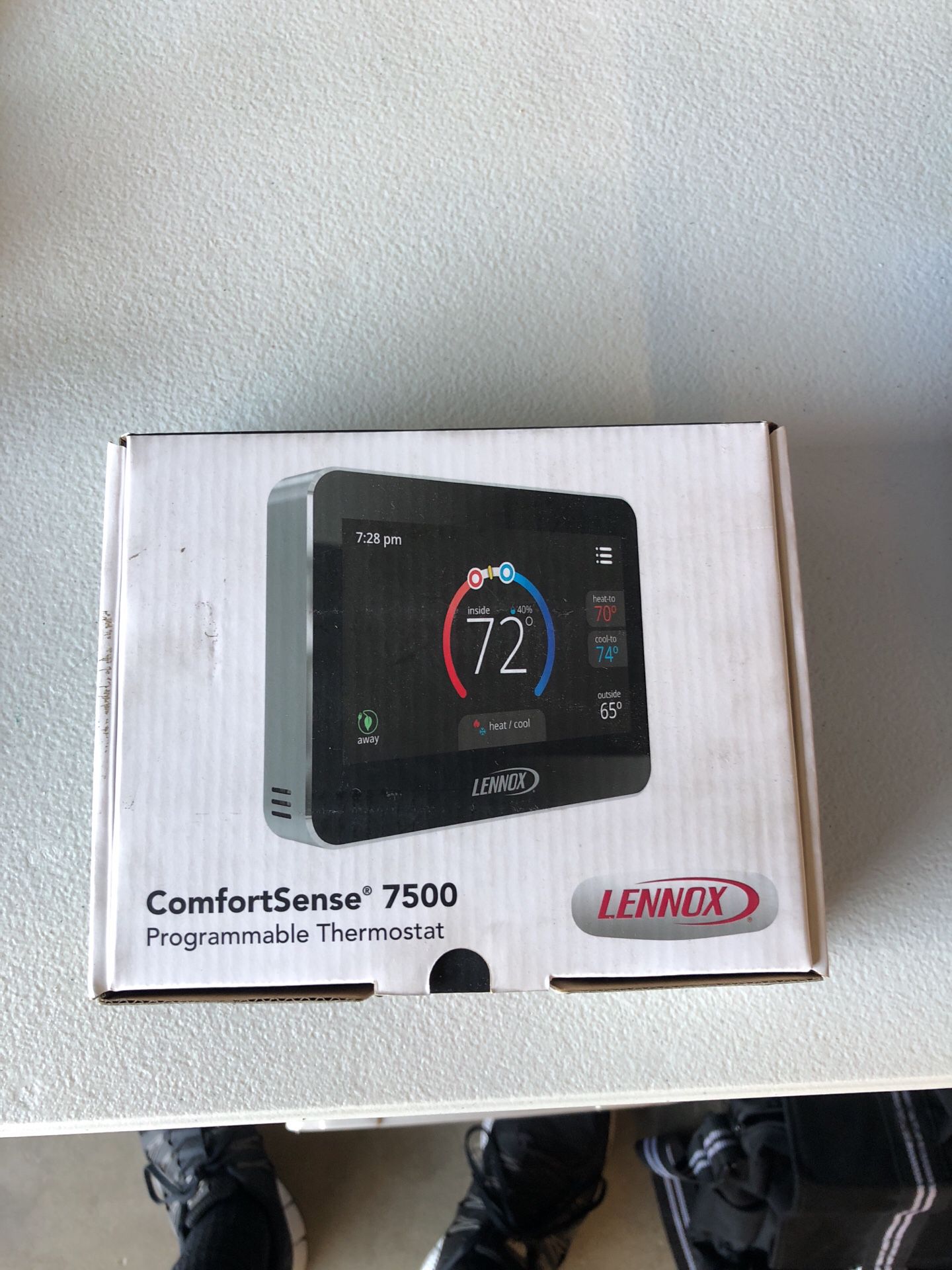 Comforsense 7500 programmable thermostat