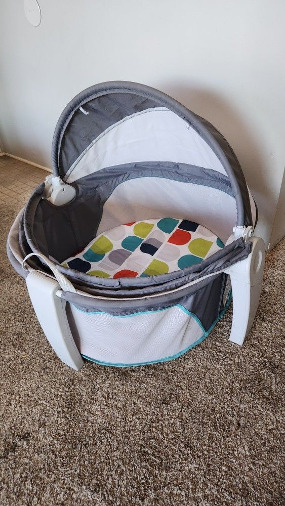 Fisher Price Play Pen