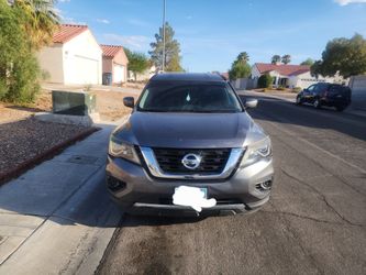 2017 Nissan Pathfinder