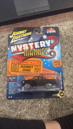 Johnny Lightning Toyota SR5 pick up