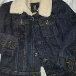 Gap Size 4 Coat Excellent Condition 