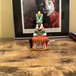 Mickey Mouse Christmas Countdown Wind Down Calendar