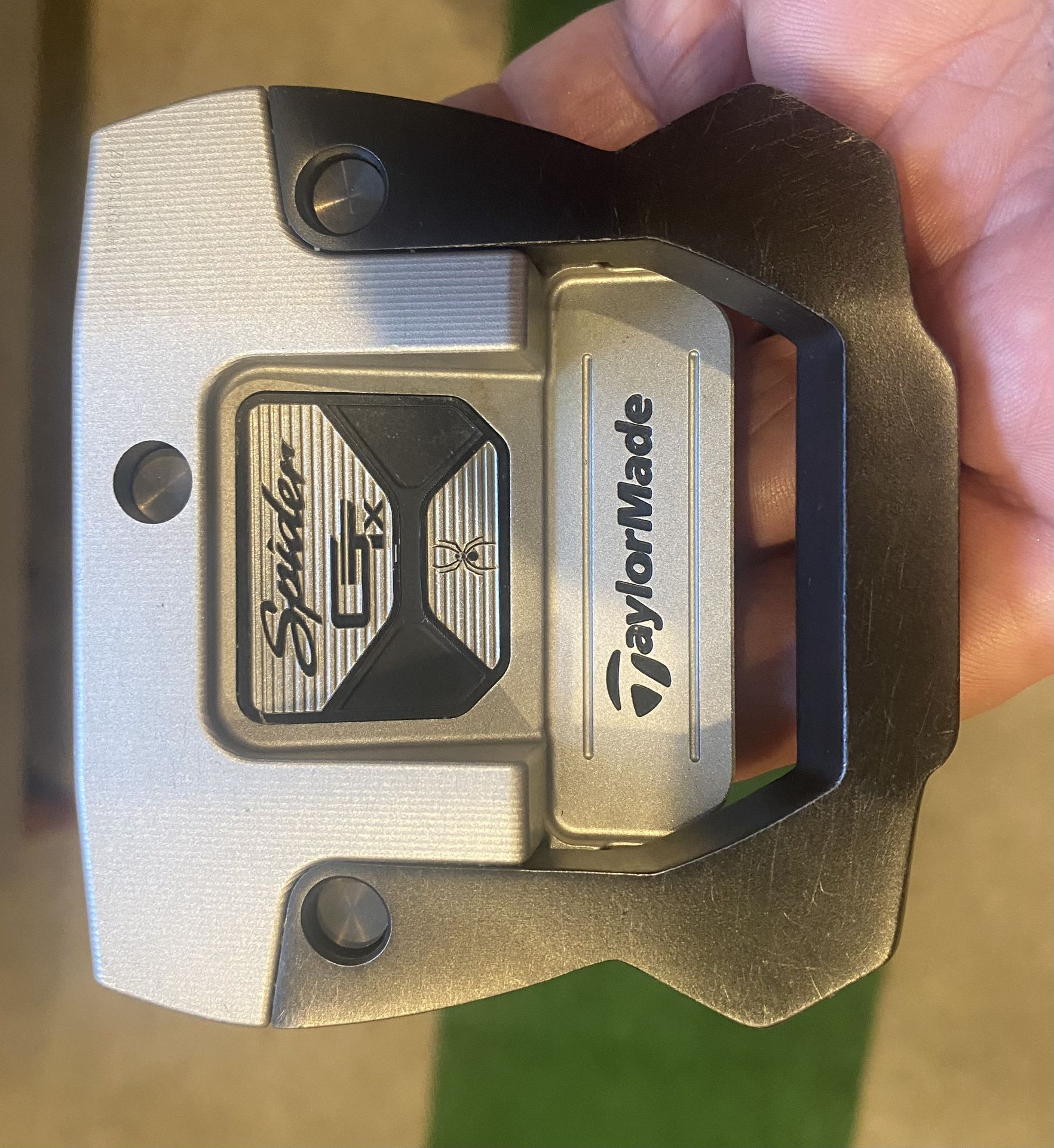 00de9b2208a64a5cb46d84ad0fa9a1