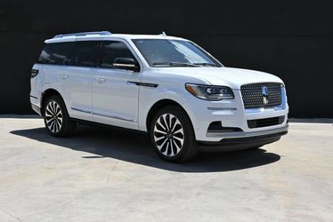 2023 Lincoln Navigator