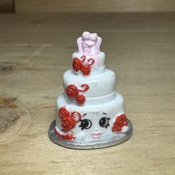 Shopkins Season 10 Wendy Wedding Cake #scrappy