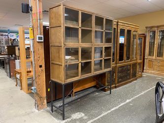 CLASSIC CONCEPTS Industrial 8 Door Display Cabinet