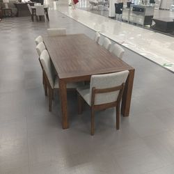 NEW !!! MAISON OAK DINING SET!!!!