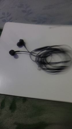 Samsung head phones
