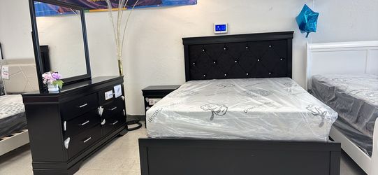 Queen bedroom set !! Nueva recamara Queen size set