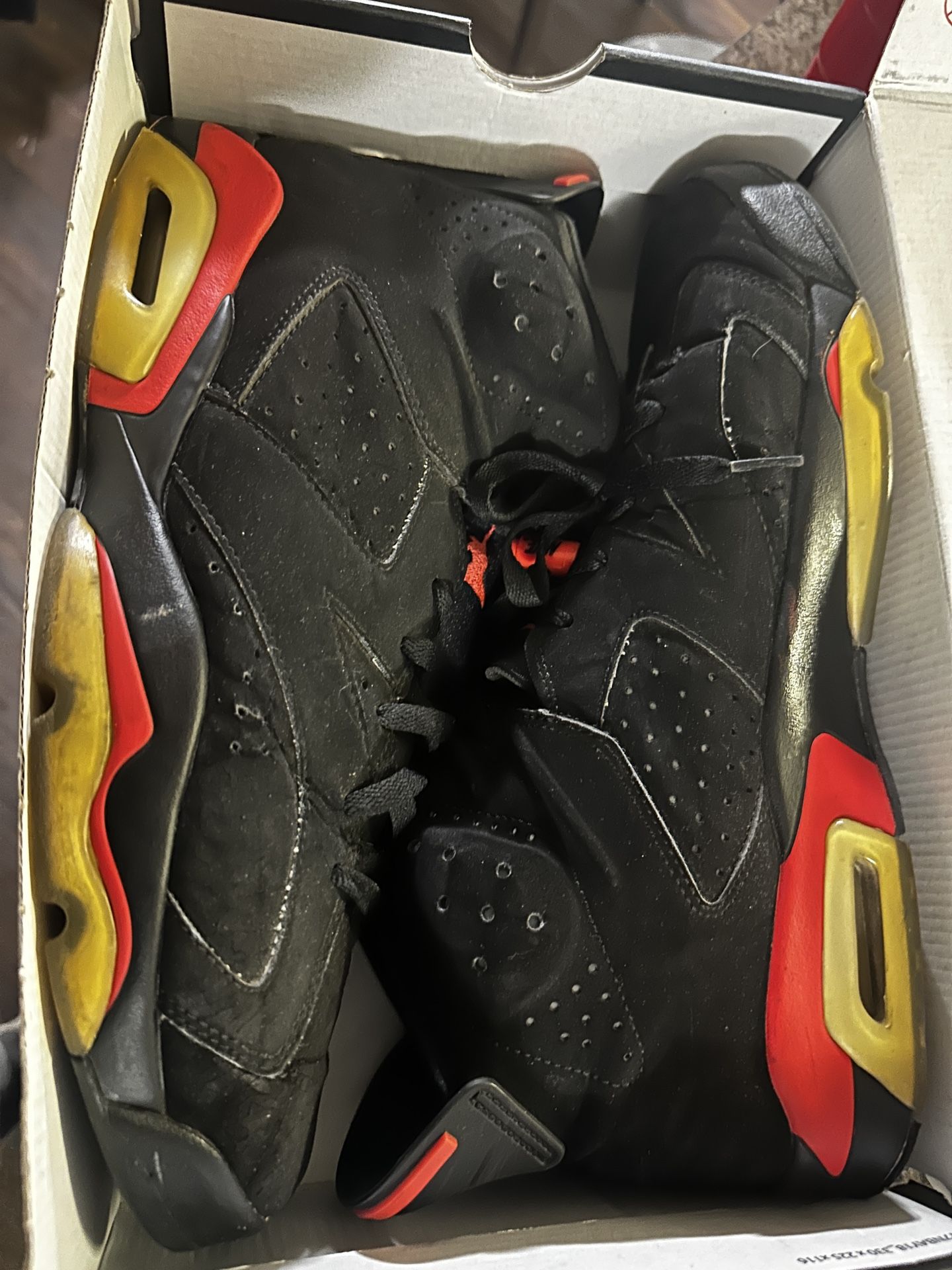 Nike Air Jordan 6s VI’s infrared