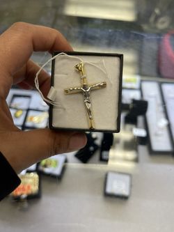 Cross Pendant 