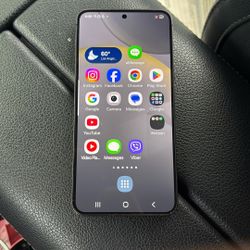 samsung Galaxy s24 128g like new no scratch 