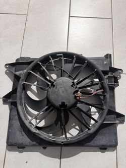 05-14 Mustang Gt Oem Fan