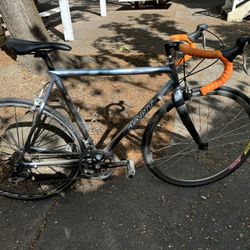 Giant CFH TWO  Carbon Fiber Road Bike  