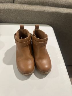 Old Navy Toddler Size 8