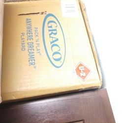 Pack in play anywhere dreamer marlo