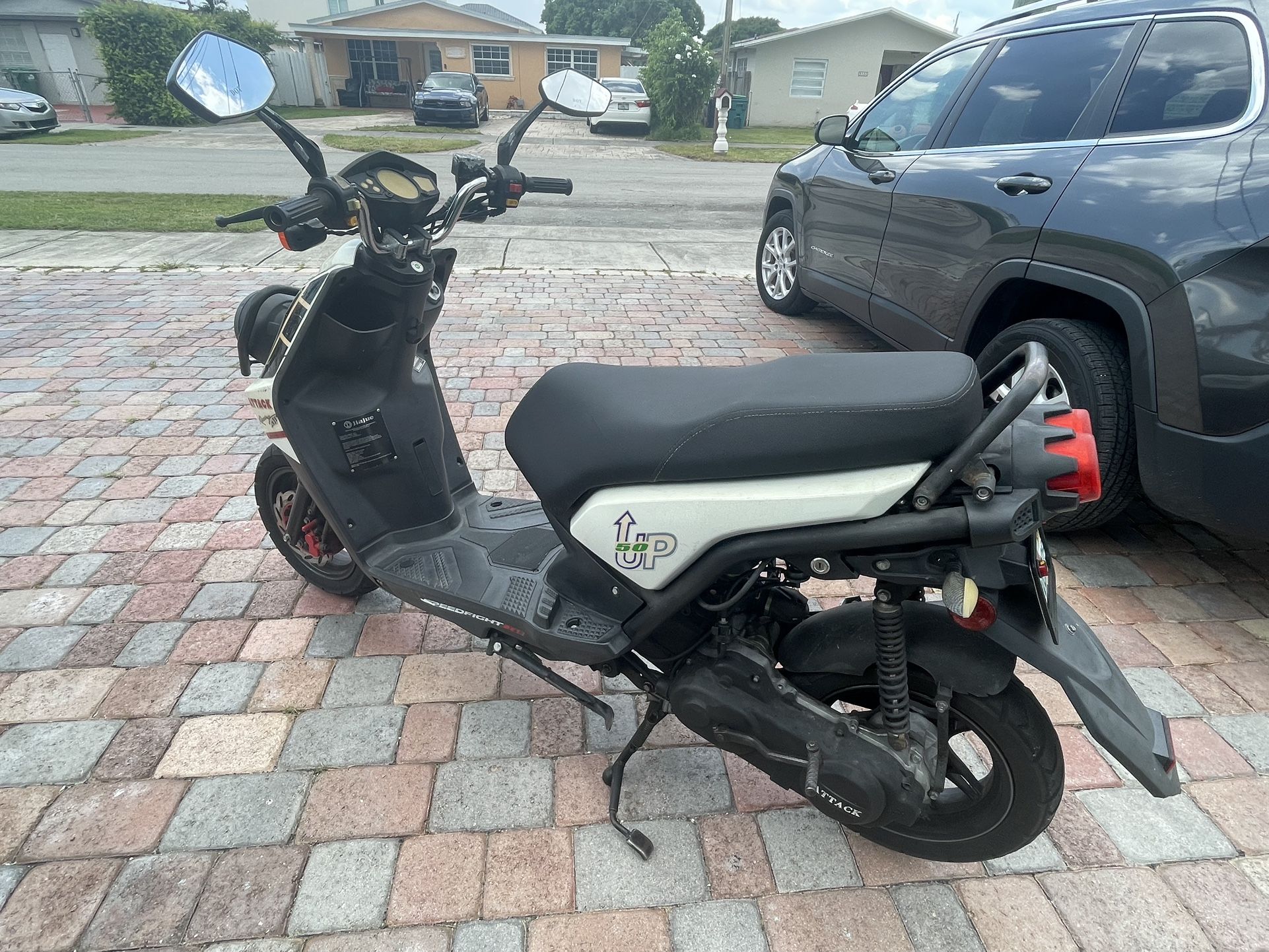 Color Blanco Motorbike