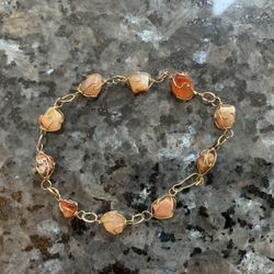 Vintage 7 inch Gemstone Gold Toned Bracelet 