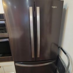 Whirlpool Refrigerator 