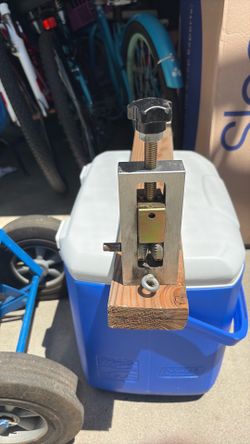 Electrical wire striper