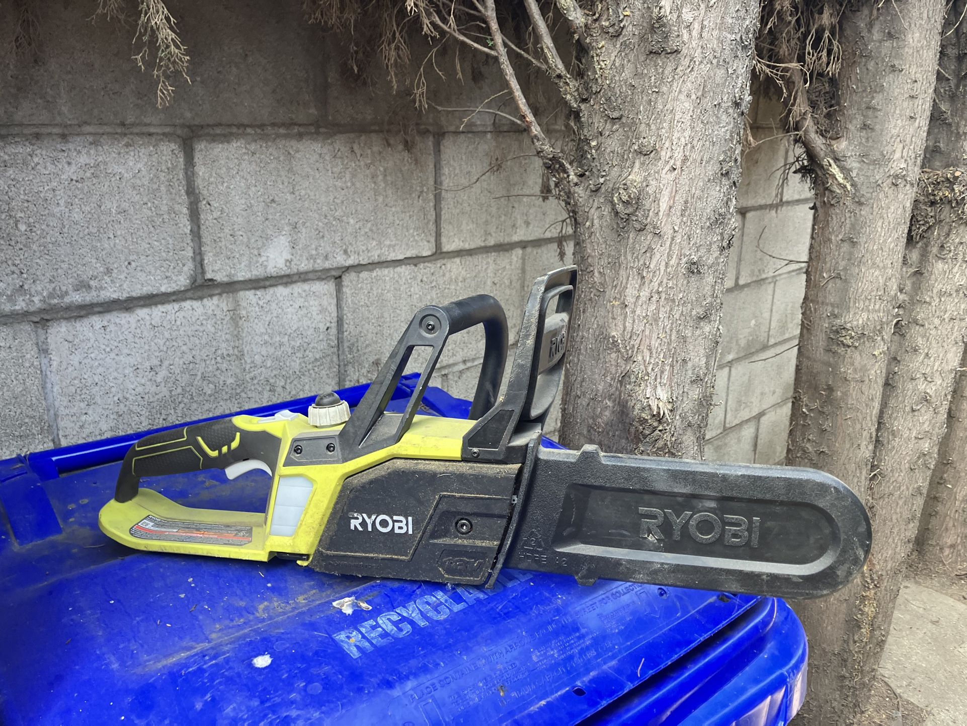 Ryobi Chainsaw 18V