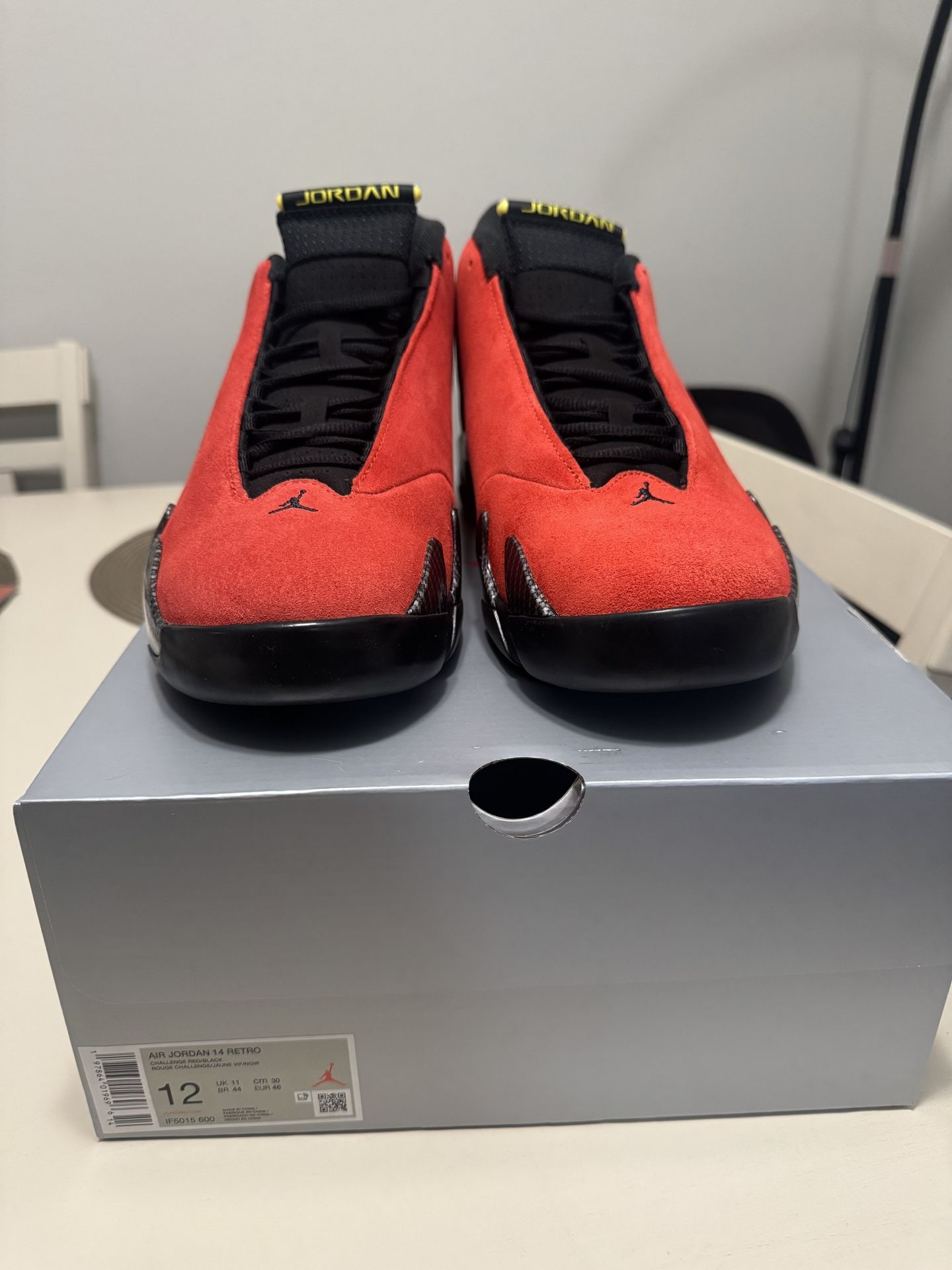 Jordan Retro 14 Ferrari Mens size 12