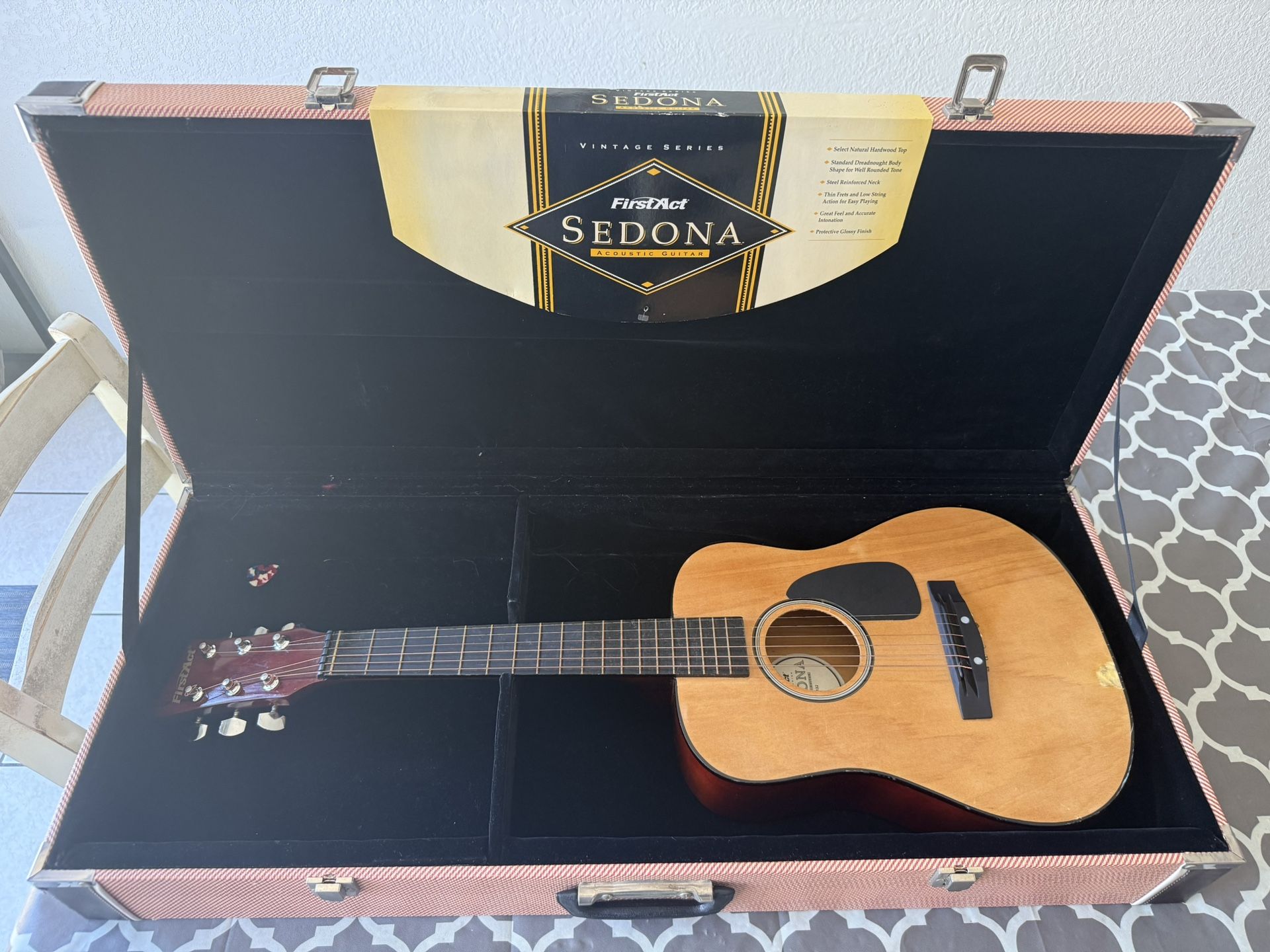 Acoustic Guitar For Children (First Act/ Sedona/ Vintage Series)
