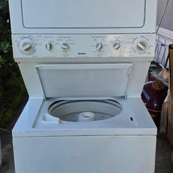 Kenmore Large Capacity Washer Dryer Stack