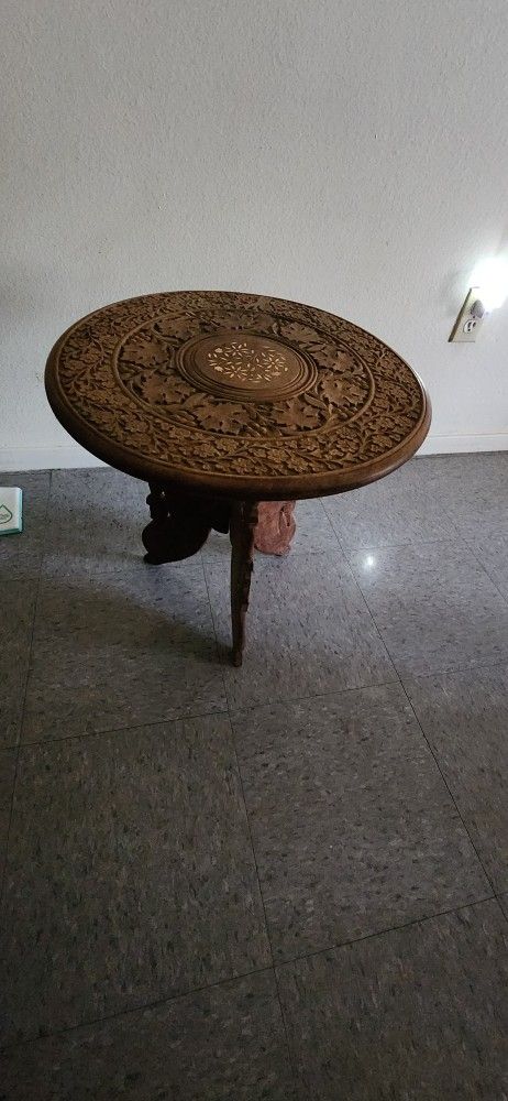 Little  Antique Table 