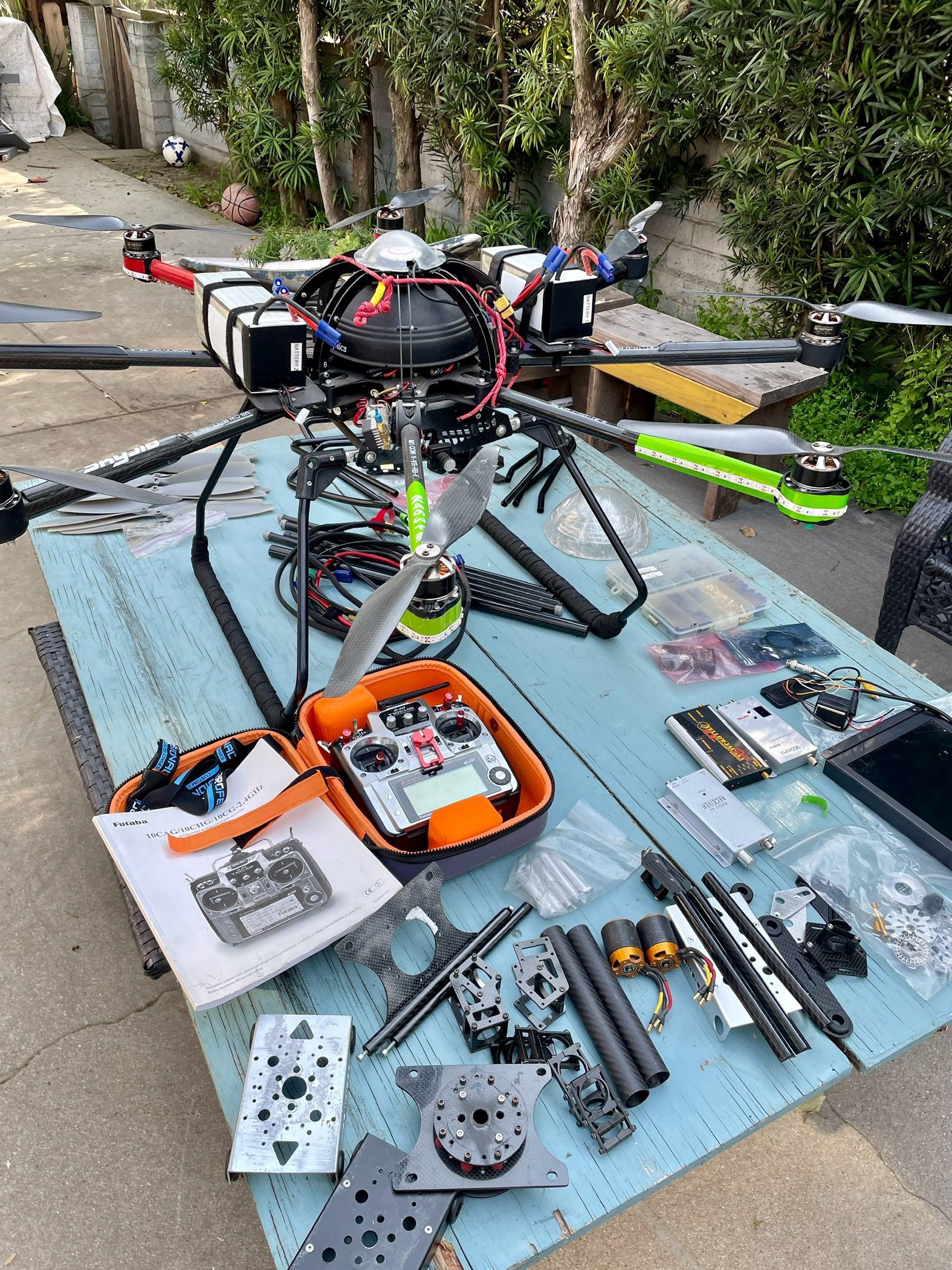 Droidworx Skyjib 8 drone 10 Channel Futaba Tatu 16000 6 Cell LiPo