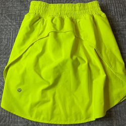 Lululemon Skort Size 2 Neon Yellow