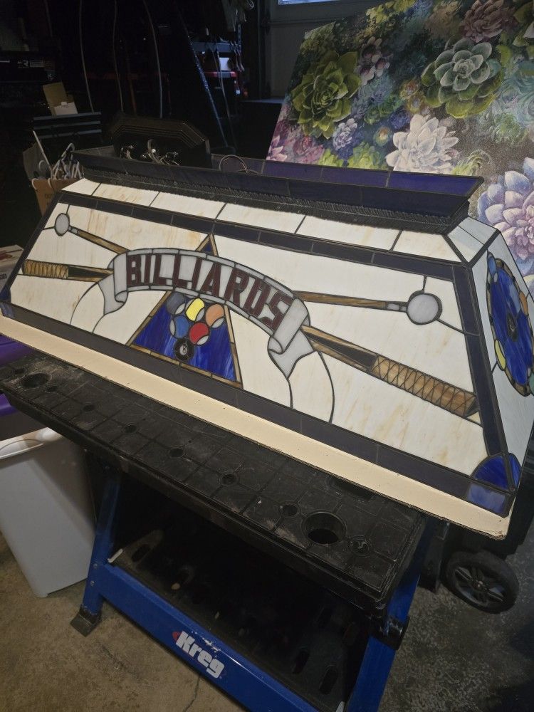 Vintage/Tiffany Style Stained Glass Billiard Light