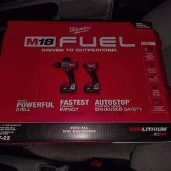 Milwaukee M18