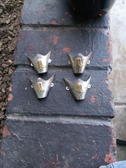 Silver and gold cowboy boot tips.