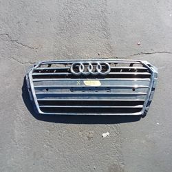 2019 Audi A4 front Grille W/emblem OEM 
