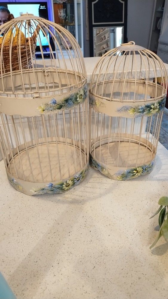 Set Of 2 Bird Cages
