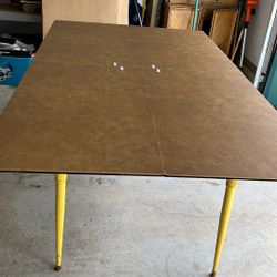 Table pad  