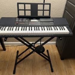 Casio CT-X700