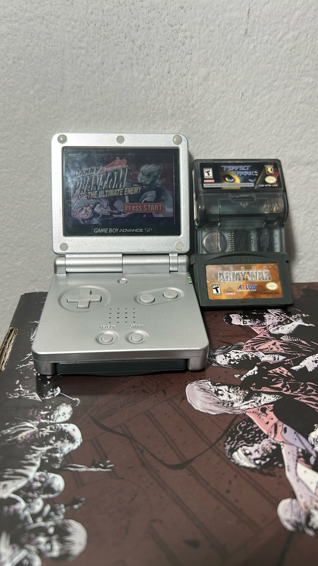 Nintendo Gameboy Advance SP With Video Games