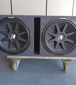 Two kicker subs