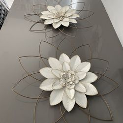 2 Flowers Art Decor